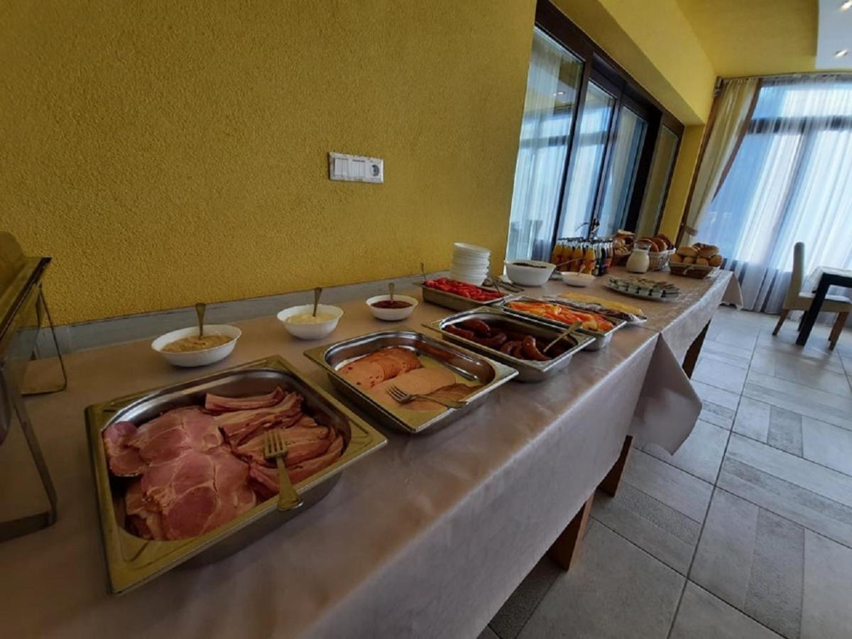 Ponty-Poronty Vendeghaz Hotel Nagybaracska Екстериор снимка