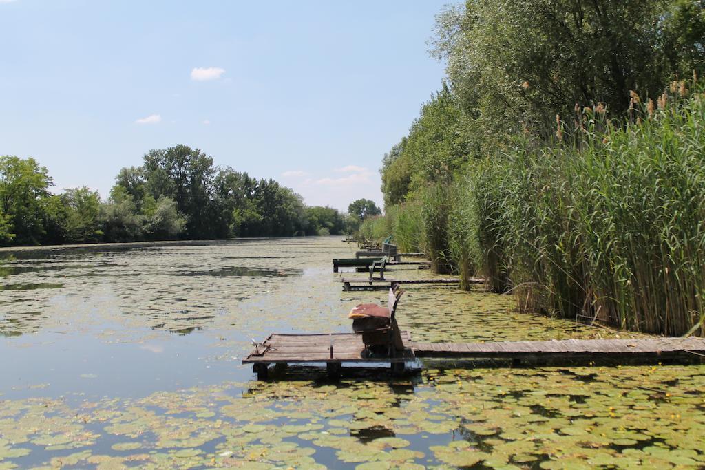 Ponty-Poronty Vendeghaz Hotel Nagybaracska Екстериор снимка